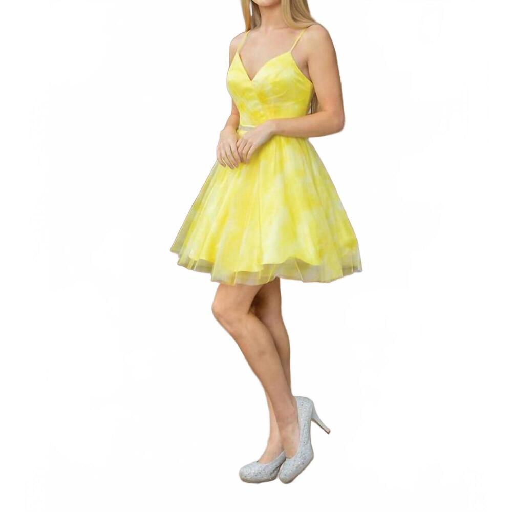 NEW DANCING QUEEN strap sleeves v-neck homecoming dress in yellow
